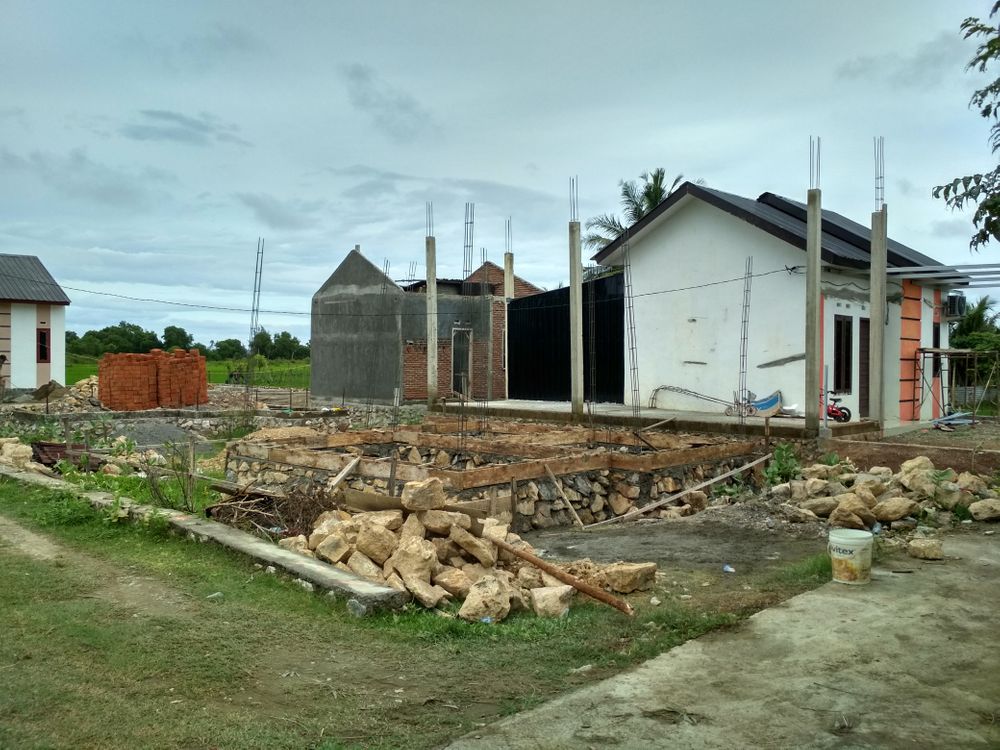foto gerbang perumahan GRAND LAMMANYANG