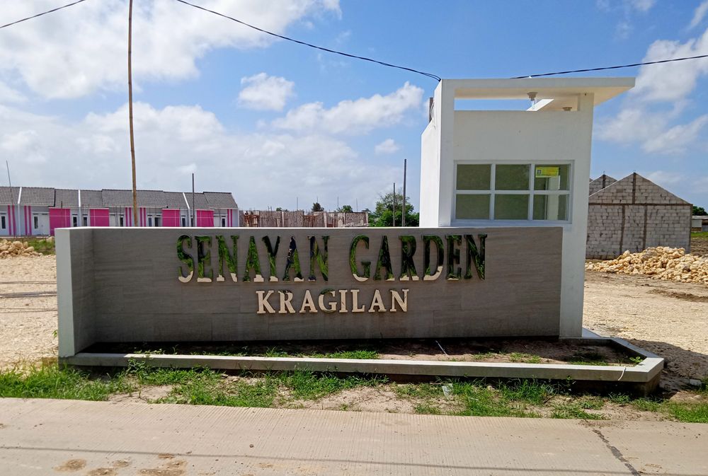 foto gerbang perumahan Senayan Garden I