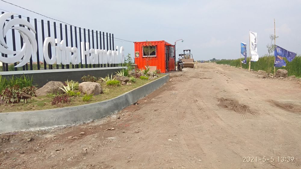 foto gerbang perumahan CITRA HARMONI 6 KARANGSARI