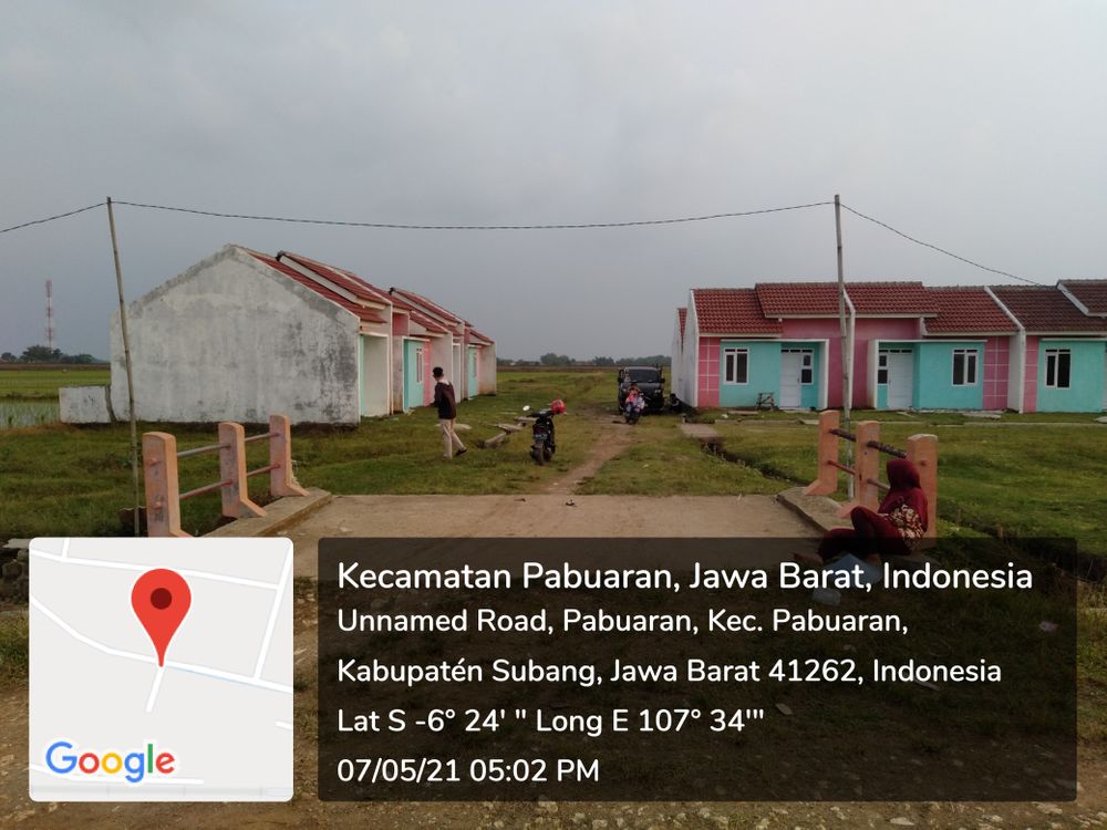 foto gerbang perumahan PESONA PABUARAN