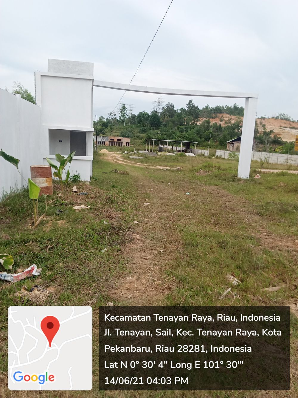 foto gerbang perumahan PERUMAHAN GREENLAND RESIDENCE