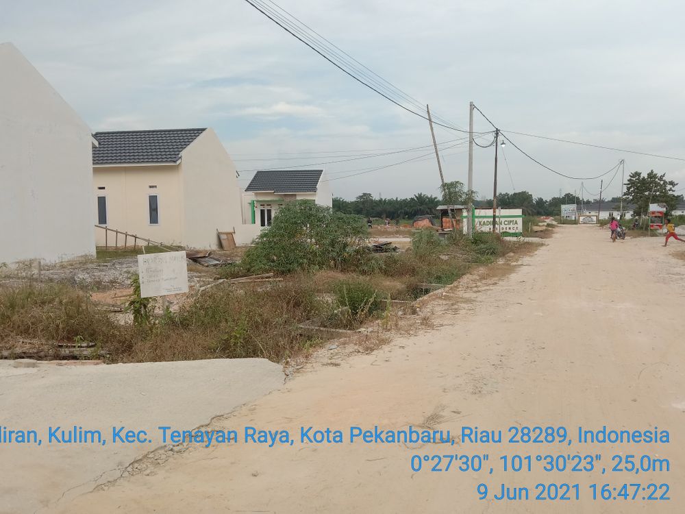 foto gerbang perumahan KADIRAN CIPTA RESIDENCE II