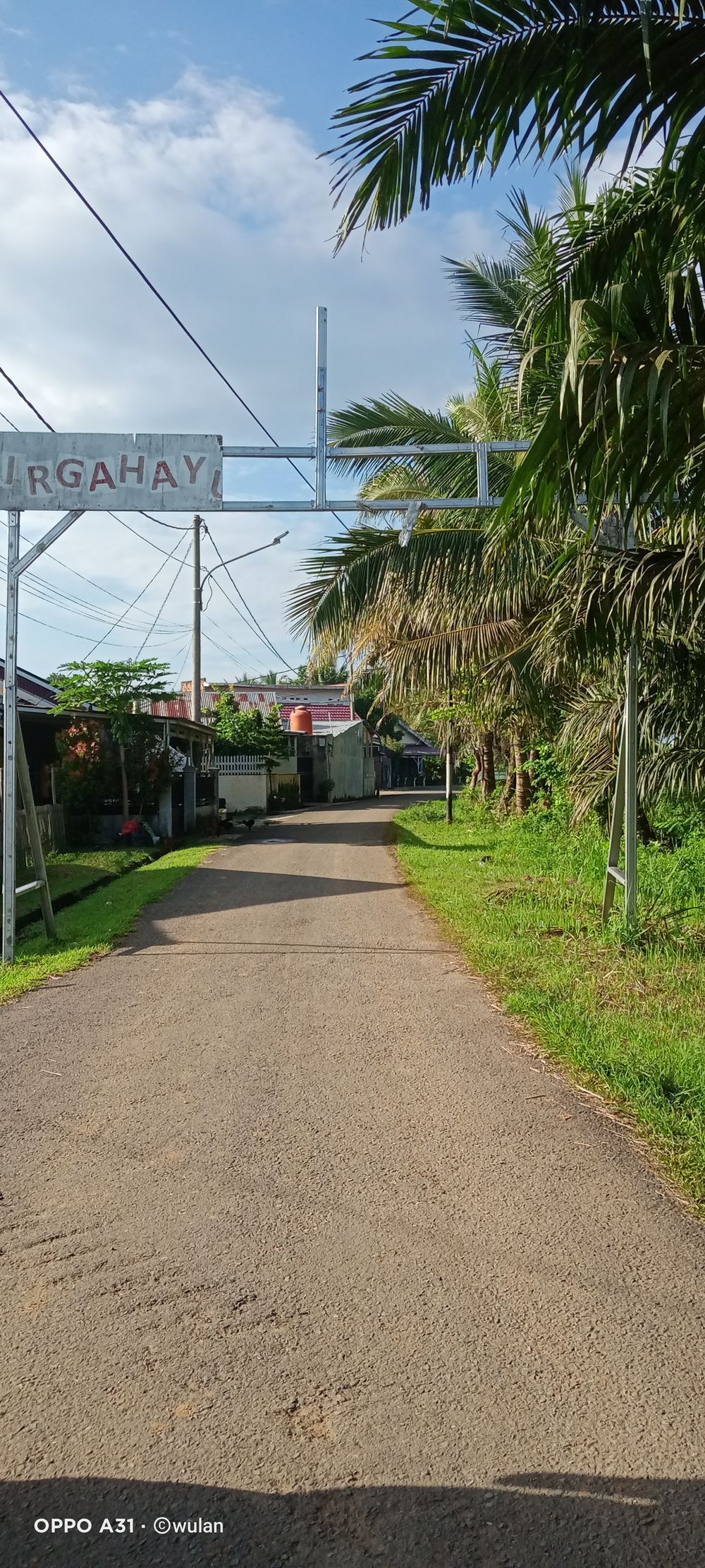 foto gerbang perumahan MERAWAN ESTATE 05