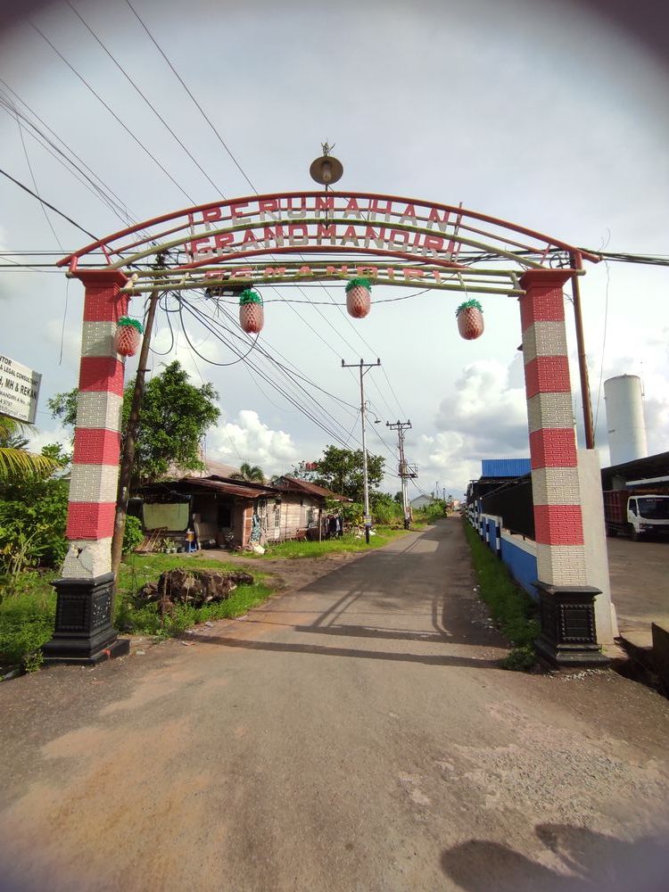 foto gerbang perumahan Citra Mandiri