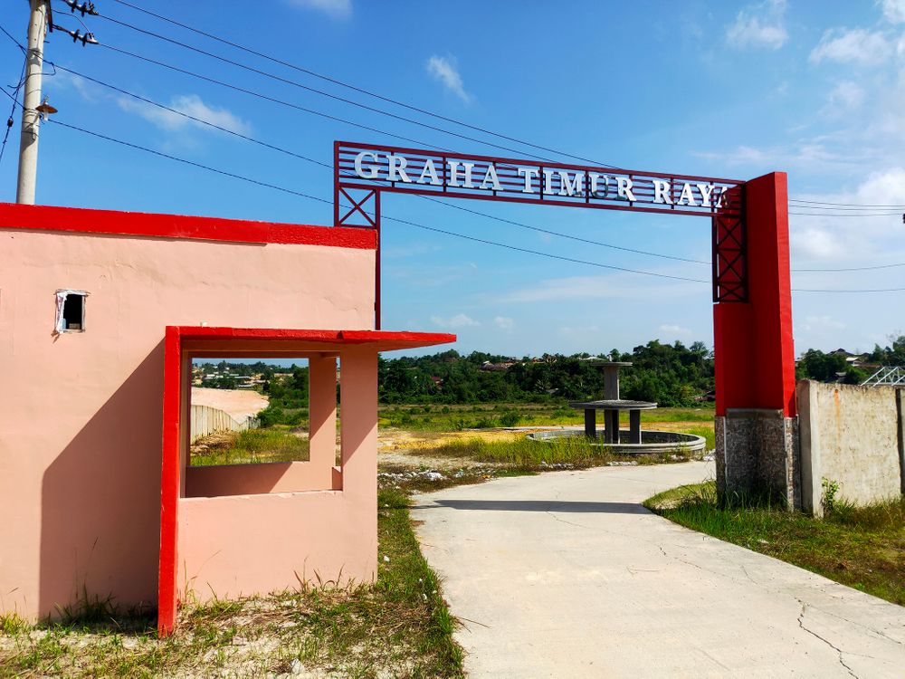 foto gerbang perumahan Graha Timur Raya Tahap 3