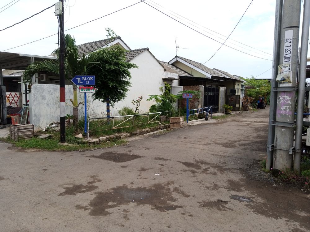 foto gerbang perumahan Trusmiland Klayan 1