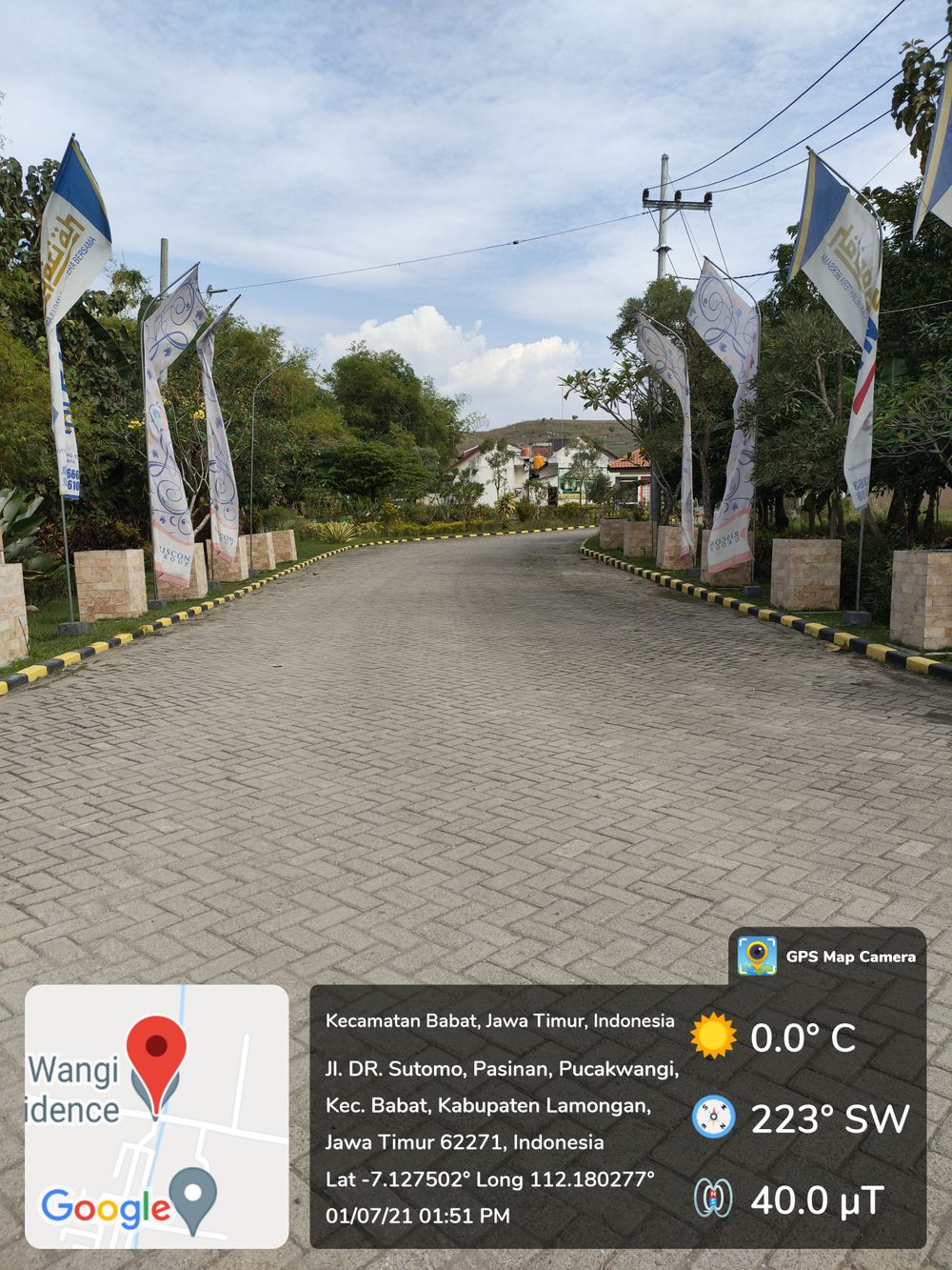 foto gerbang perumahan Bukit Puncak Wangi Islamic Residence