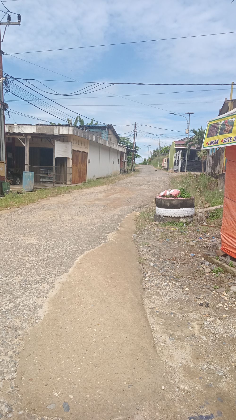 foto gerbang perumahan BUKIT INDAH PERMAI