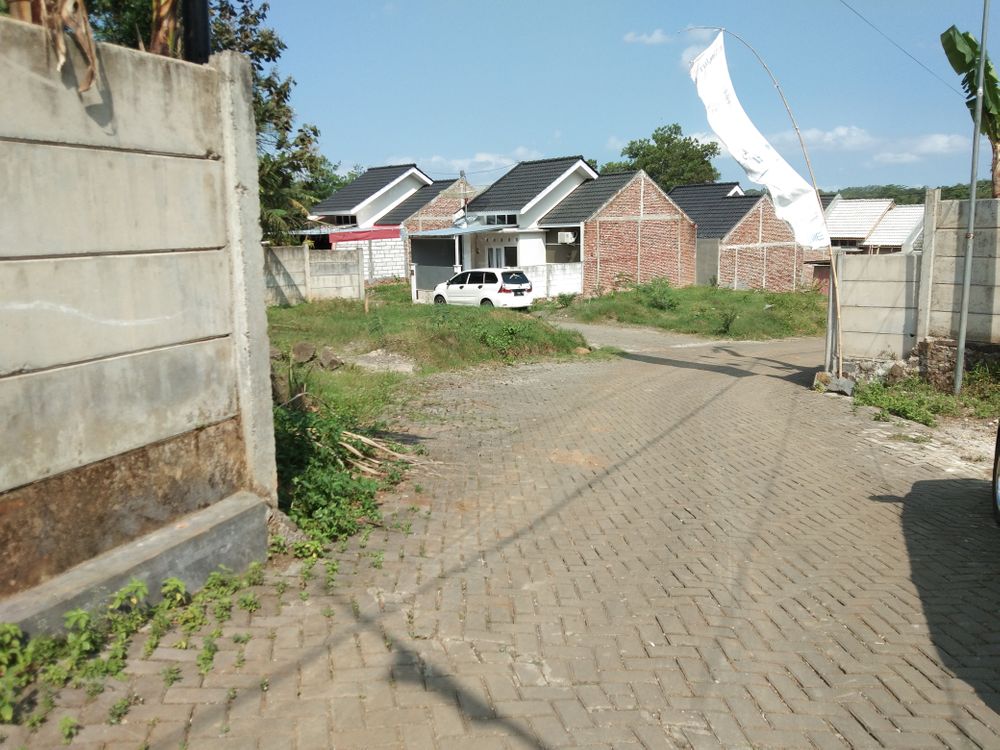 foto gerbang perumahan GREEN TAVISHA