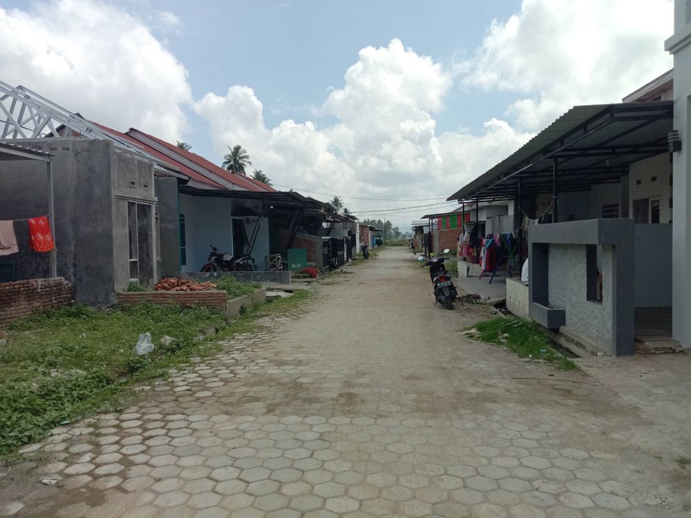 foto gerbang perumahan BALANIPA VILLAGE