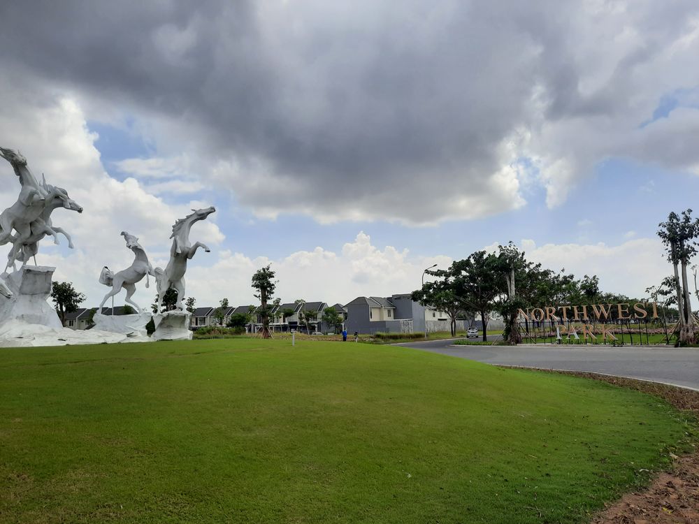 foto gerbang perumahan NORTH WEST PARK CITRALAND