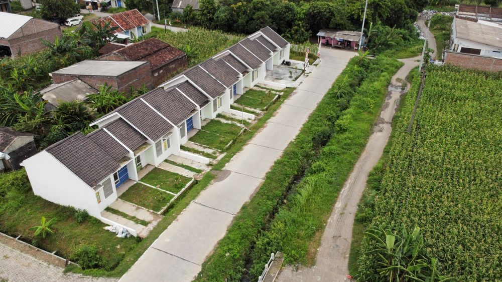 foto gerbang perumahan KEBON AGUNG