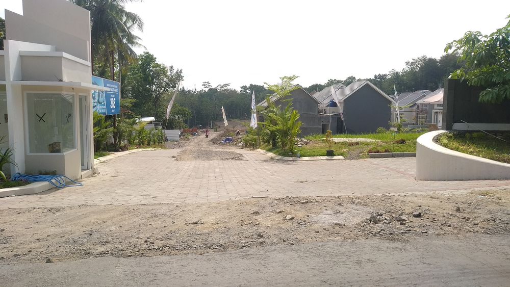 foto gerbang perumahan Villa Argomulyo