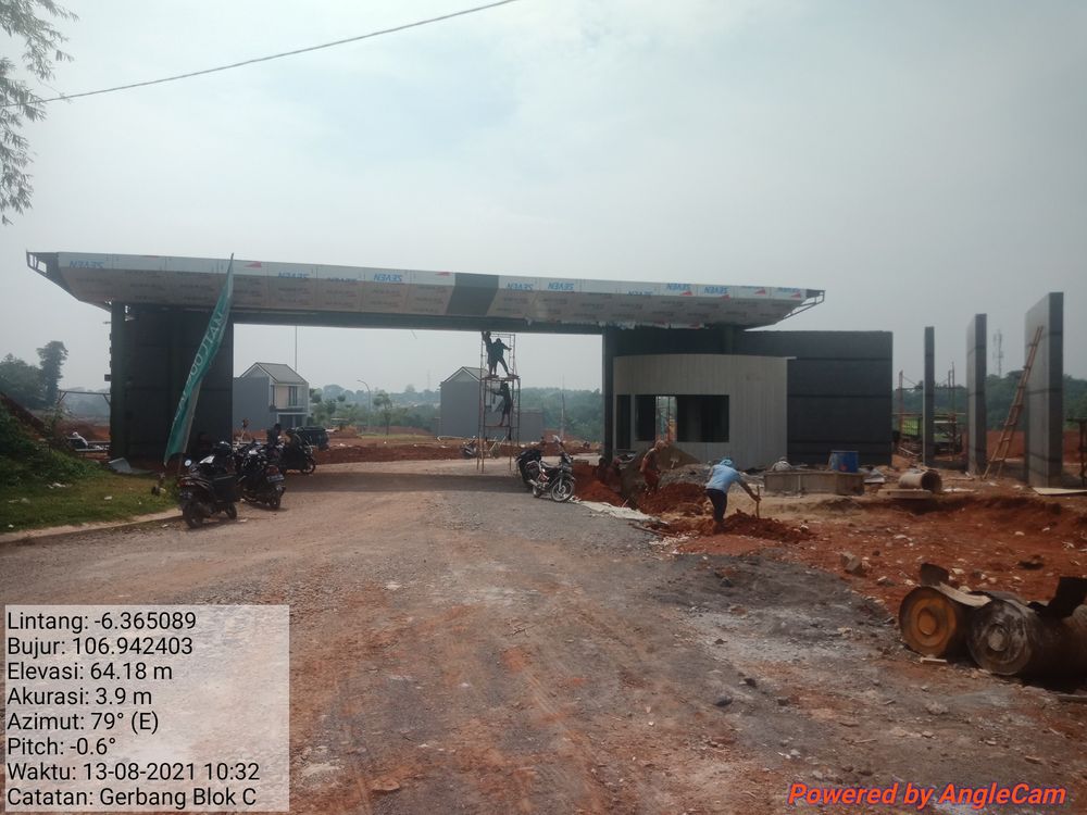 foto gerbang perumahan CITRAGRAND CIBUBUR CBD/ CITRAGRAND 2 ( CLUSTER CALATHEA)
