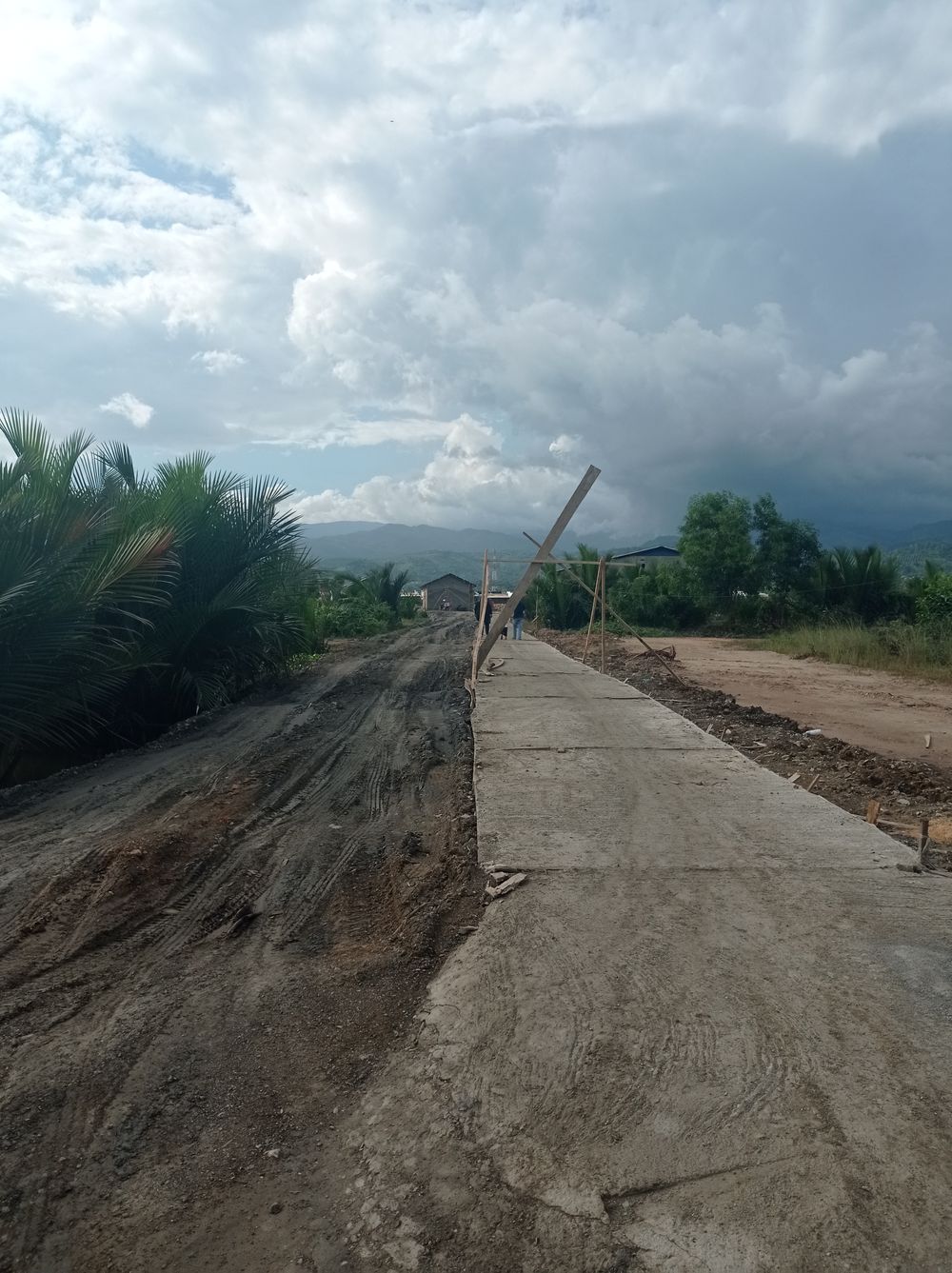 foto gerbang perumahan VILLA INDAH TAHOA 2