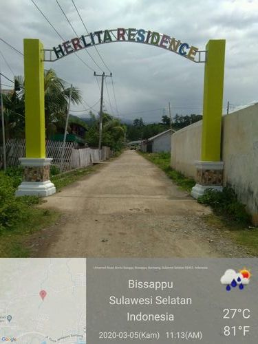 foto gerbang perumahan HERLITA RESIDENCE 