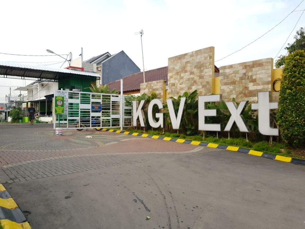 foto gerbang perumahan Karawang Green Village Extension