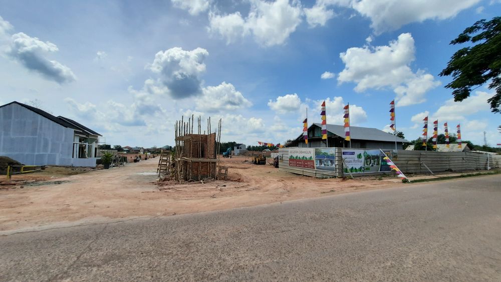 foto gerbang perumahan Insani Permai