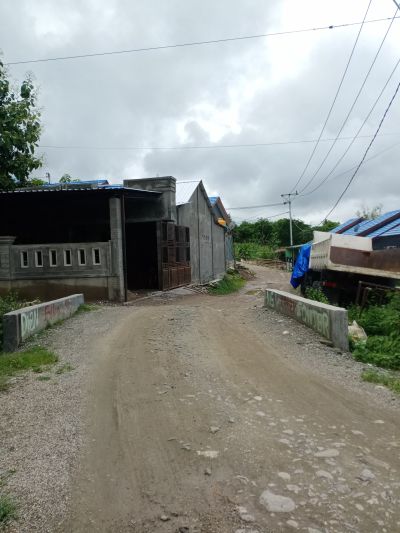 foto gerbang perumahan BUKIT EMAS WEKATIMUN