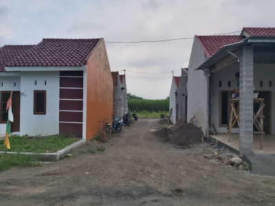 foto gerbang perumahan Griya Tiara Arum 3 Penusupan