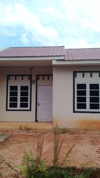 foto tampak rumah tipe 36 perumahan PURI DAMULI MINIMALIS III