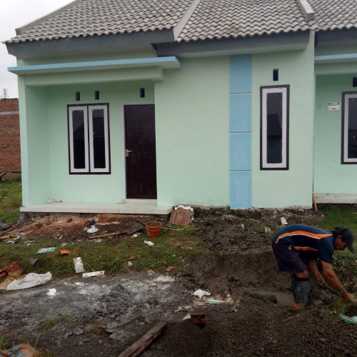 foto tampak rumah tipe 36/66 perumahan VILLA MUTIARA HIJAU 2