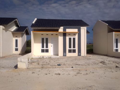foto tampak rumah tipe 36 perumahan CAKRA RESIDENCE