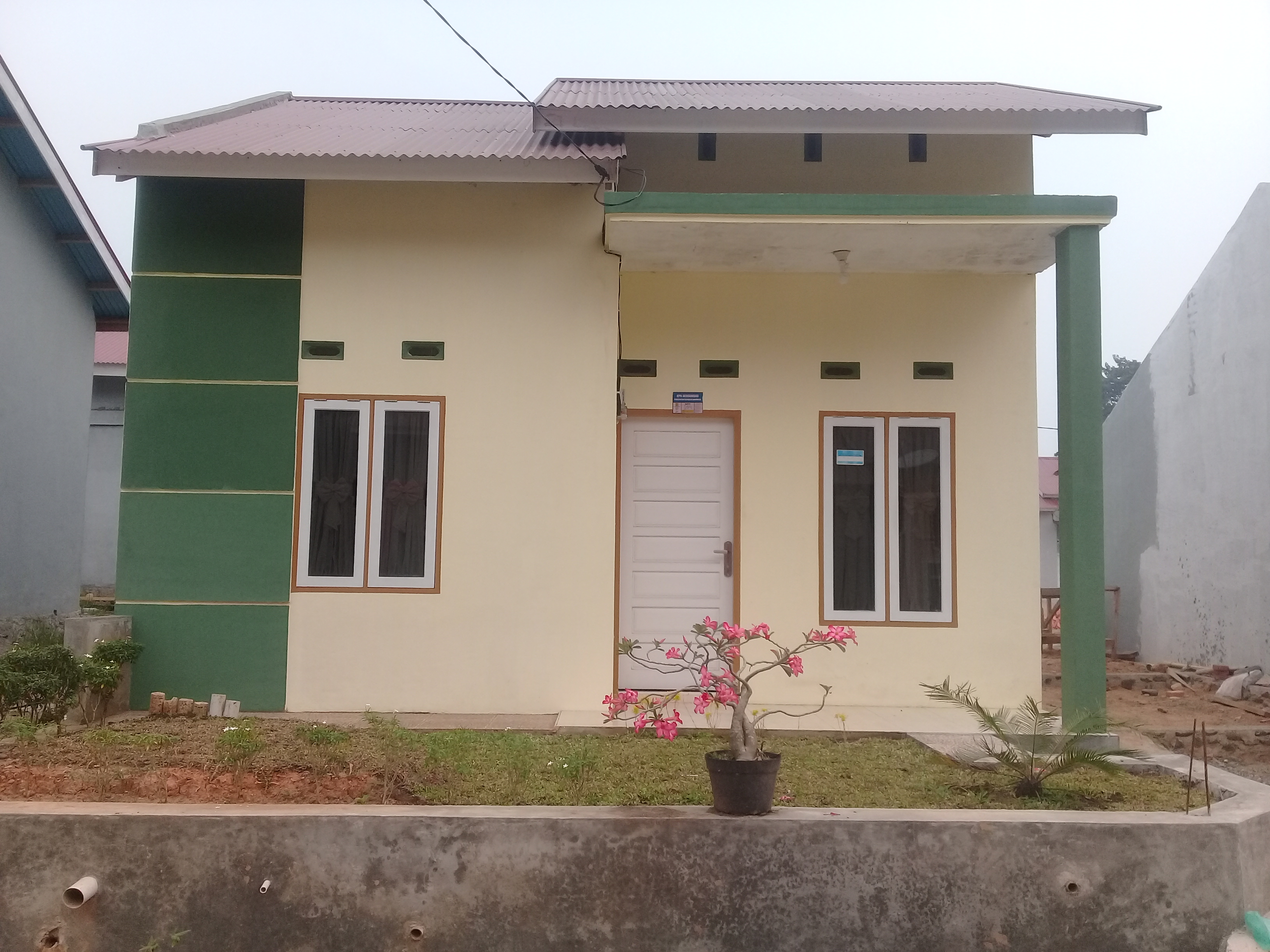 foto tampak rumah tipe 36 perumahan CITRA ALAM PERMAI