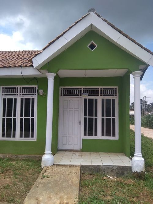 foto tampak rumah tipe 36 perumahan Sukaraja Indah