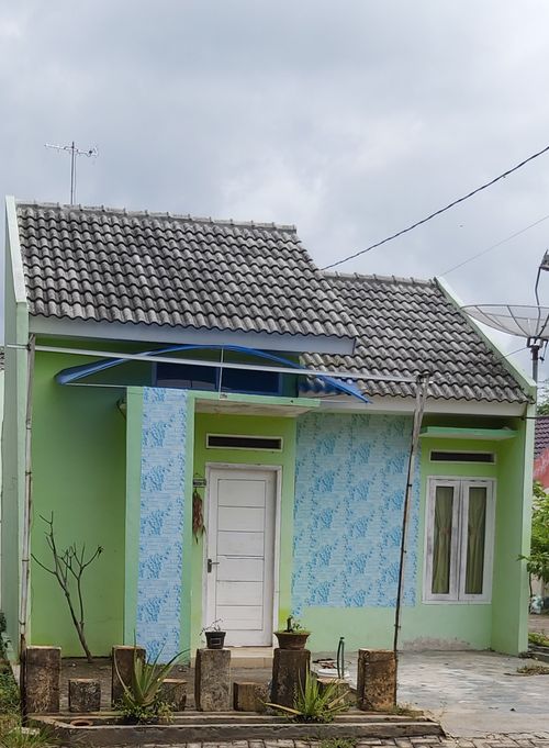 foto tampak rumah tipe 30 perumahan GRIYA TIRTA ASRI