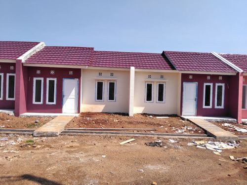 foto tampak rumah tipe 27/72 gagak perumahan Perumnas Pondok Indah Cianjur