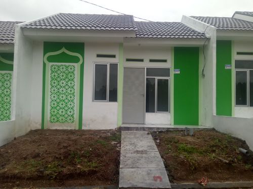 foto tampak rumah tipe Kairo perumahan Griya Bukit Intan