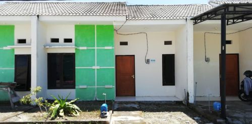 foto tampak rumah tipe 36 perumahan GRIYA MUTIARA MUNGGUT