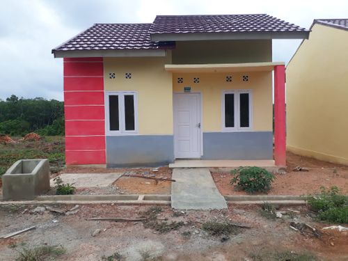 foto tampak rumah tipe Griya Sinar Sejahtera perumahan Griya Sinar Sejahtera