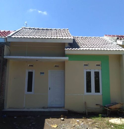 foto tampak rumah tipe 30/72 perumahan KEBUN BIBIT BUAH 2