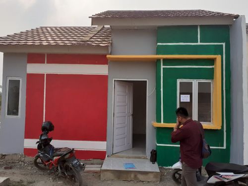 foto tampak rumah tipe 36 perumahan Taman Kirana Surya 2