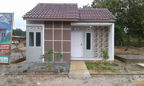 foto tampak rumah tipe 36/84 perumahan Kemas Regency