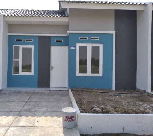 foto tampak rumah tipe Sakura perumahan PURI DELTA ANGSANA
