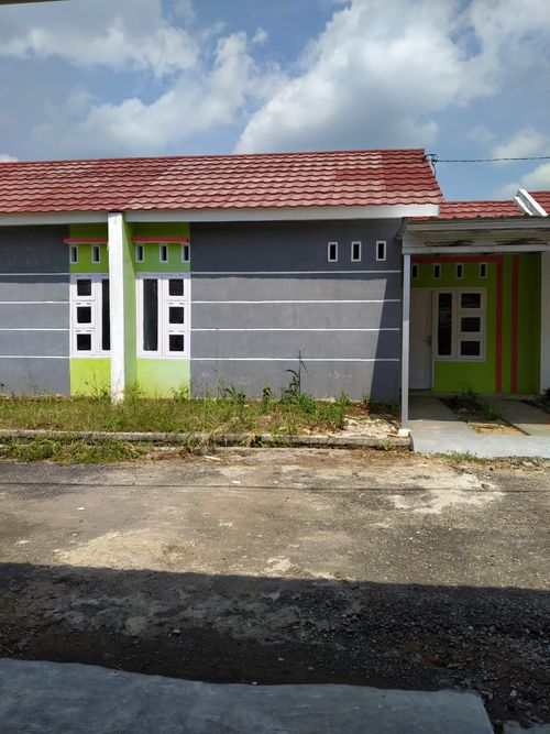 foto tampak rumah tipe H perumahan GRAND AQEELA FIRDAUS