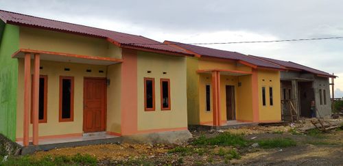 foto tampak rumah tipe tiga enam perumahan BUKIT MEDINA INDAH
