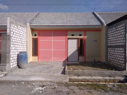 foto tampak rumah tipe 30 / 60 perumahan GRAHA KEDUNG BARU