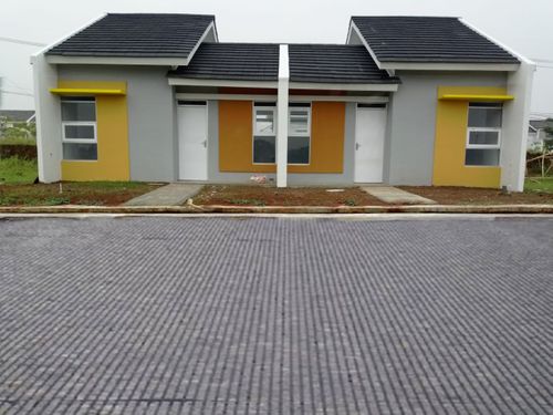 foto tampak rumah tipe 34/72 perumahan BUANA SUBANG RAYA