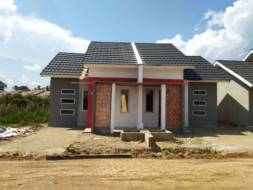 foto tampak rumah tipe 36 perumahan BERDIKARI RESIDENCE II