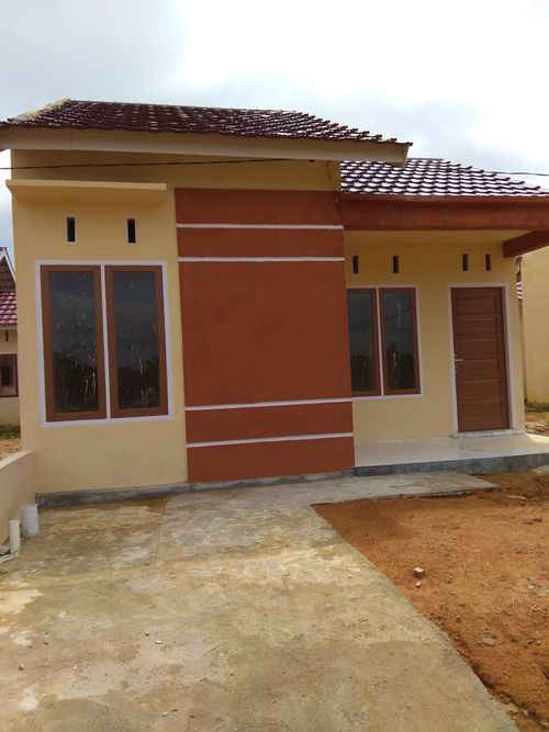 foto tampak rumah tipe RST 36 perumahan Permata Sei  Kerjan