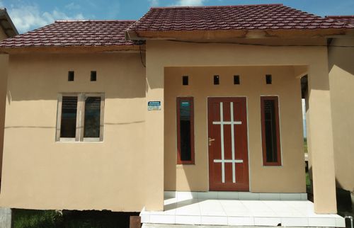 foto tampak rumah tipe 36  perumahan KOMP.SURYA MAS 4