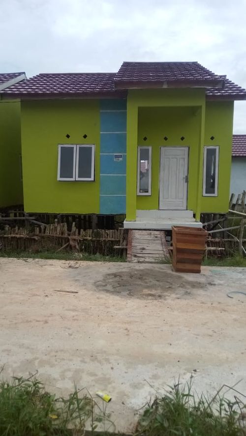 foto tampak rumah tipe 36  perumahan KAWASAN PERUMAHAN SURYA MAS 3