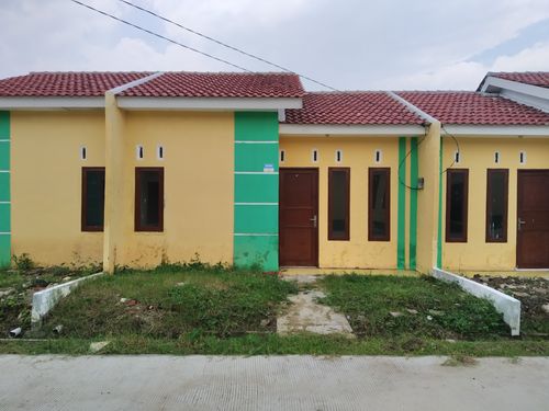 foto tampak rumah tipe 30/60 perumahan PURI MAHKOTA MUKTIWARI