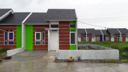 foto tampak rumah tipe BATARA EXTRA perumahan Grand Melia Residence