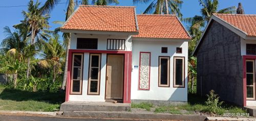foto tampak rumah tipe 60 perumahan PERUMAHAN KRISNA GRAHA LOVINA