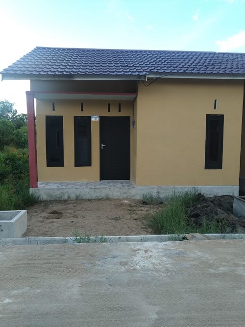 foto tampak rumah tipe 36 perumahan Palm Vista Residence